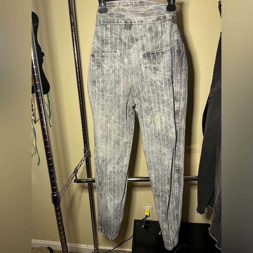 Pinstripe high waisted baggy pants - Picture 5 of 7